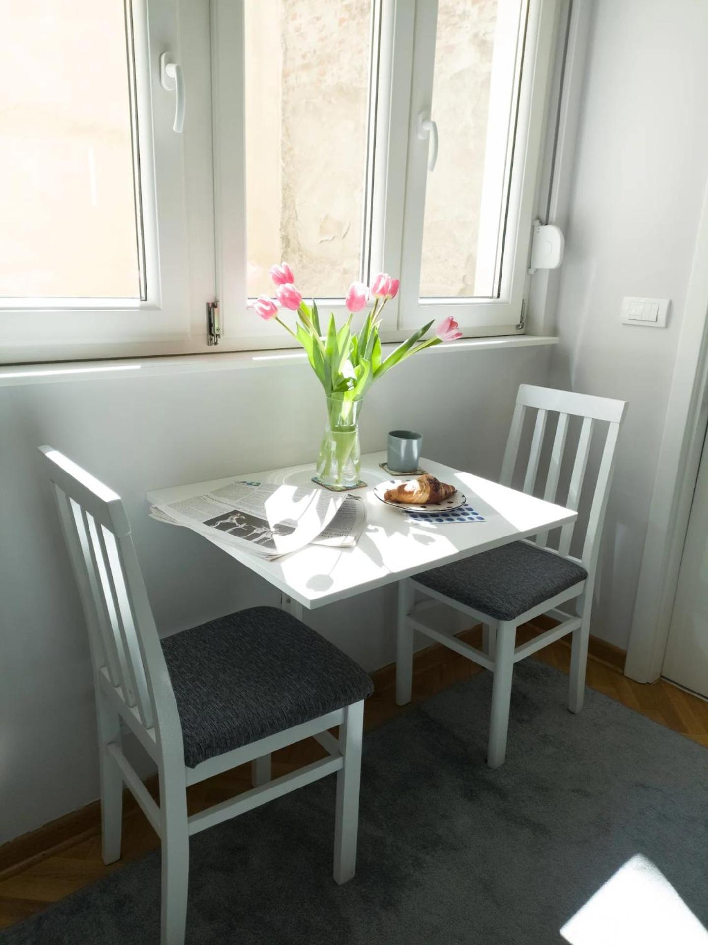 Apartamento 3 Steps From Center Belgrado Exterior foto